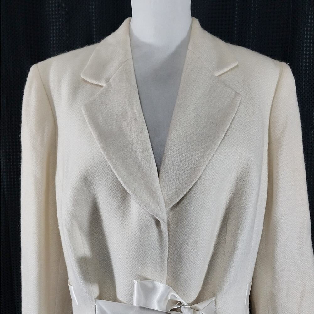 Tahari Cream Women's Blazer Jacket - Picture 4 of 10